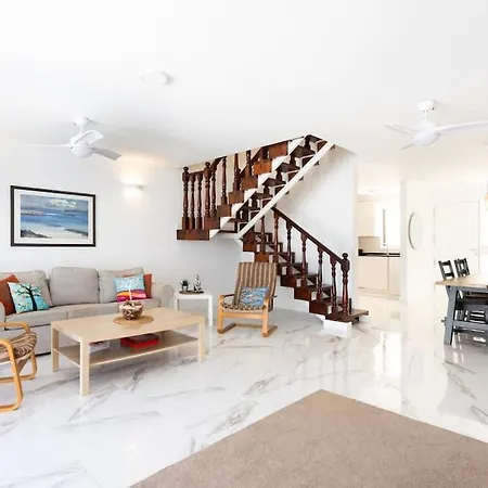 Dialez Holidays - Rebecca Casa vacanze Playa de las Americas (Tenerife)