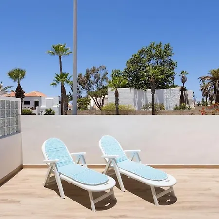 Dialez Holidays - Rebecca Feriehus