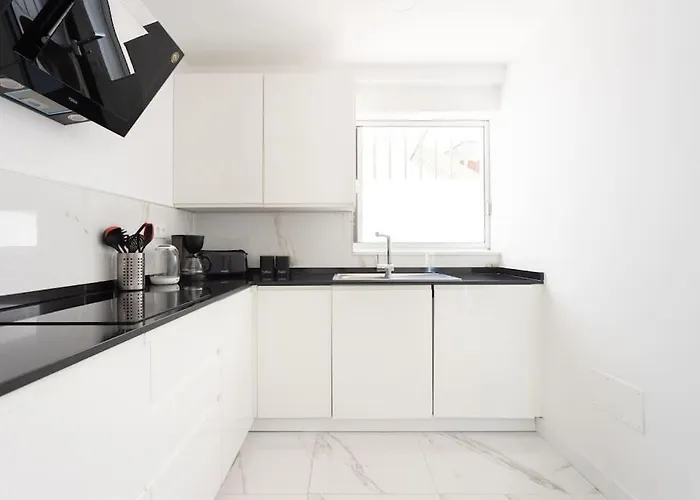 Дом отдыха Dialez Holidays - Rebecca *